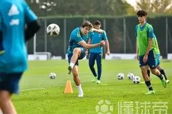 尤文图斯夺意甲九连冠