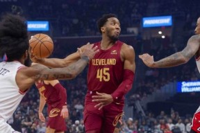 防守强度全面提升，空间压缩明显(防守能力)