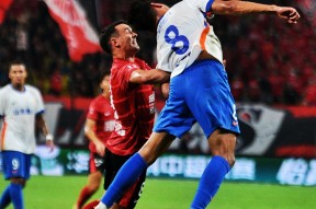 九游游戏中心_包含成都蓉城战平山东泰山，中超焦点战火爆异常的词条