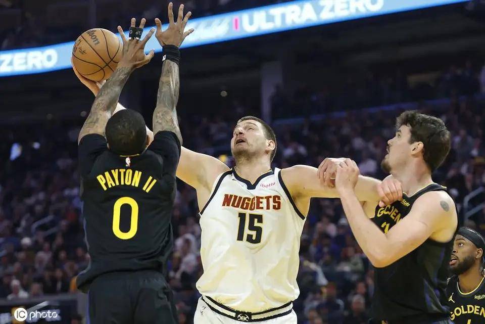 掘金NBA战胜勇士约基奇三双表现 掘金NBA战胜勇士约基奇三双表现