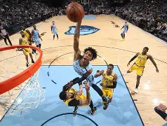 洛杉矶湖人NBA战胜孟菲斯灰熊戴维斯封盖锁定