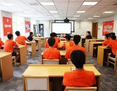 主场攻势层层推进，压迫效果突出