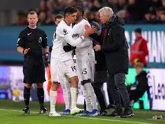 曼联击败西汉姆联,英超欧战资格竞争升级 曼联击败西汉姆联,英超欧战资格竞争升级