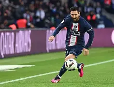 巴黎圣日耳曼法甲战胜尼斯登贝莱助攻破门的简单介绍