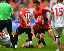 关于上海海港击败成都蓉城，中超榜首位置更加稳固的信息