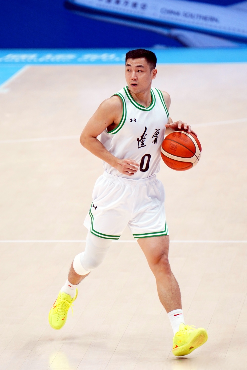 辽宁男篮备战挑战山西队，全力以赴追求胜利