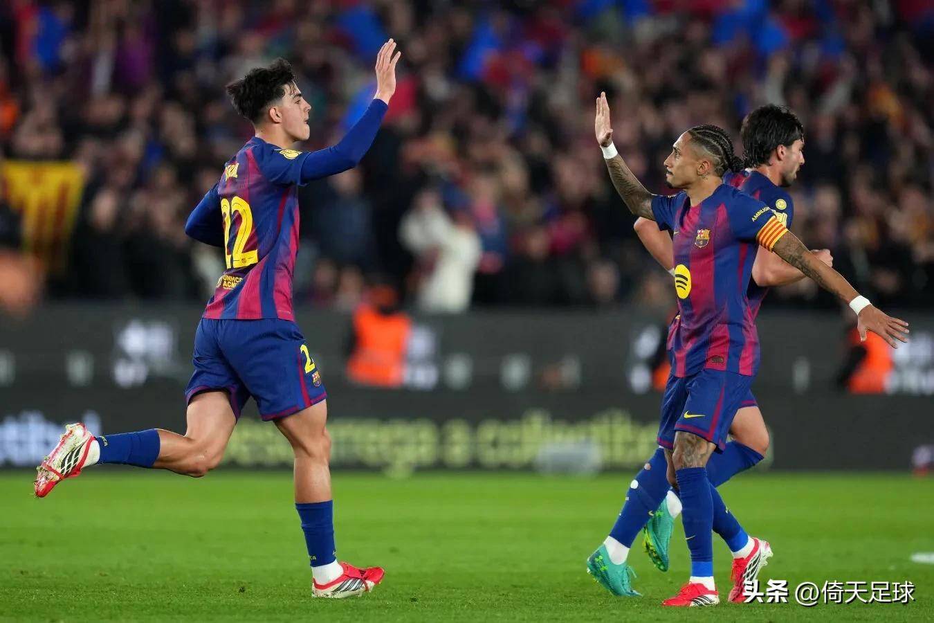包含巴塞罗那西甲击败毕尔巴鄂竞技，费兰托雷斯进球的词条